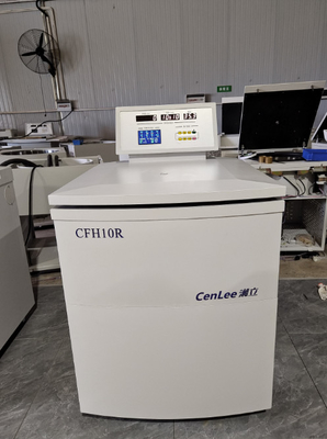 Un buen precio. Piso que coloca la centrifugadora refrigerada 10000rpm con la capacidad 6000ml (6x1000ml) del rotor en línea
