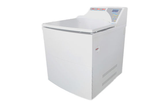 Un buen precio. Centrifugadora refrigerada sin cepillo 9600ml del banco de sangre del motor de RCF en línea